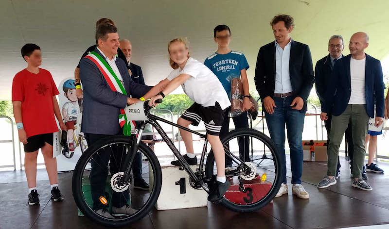io mi muovo in bici